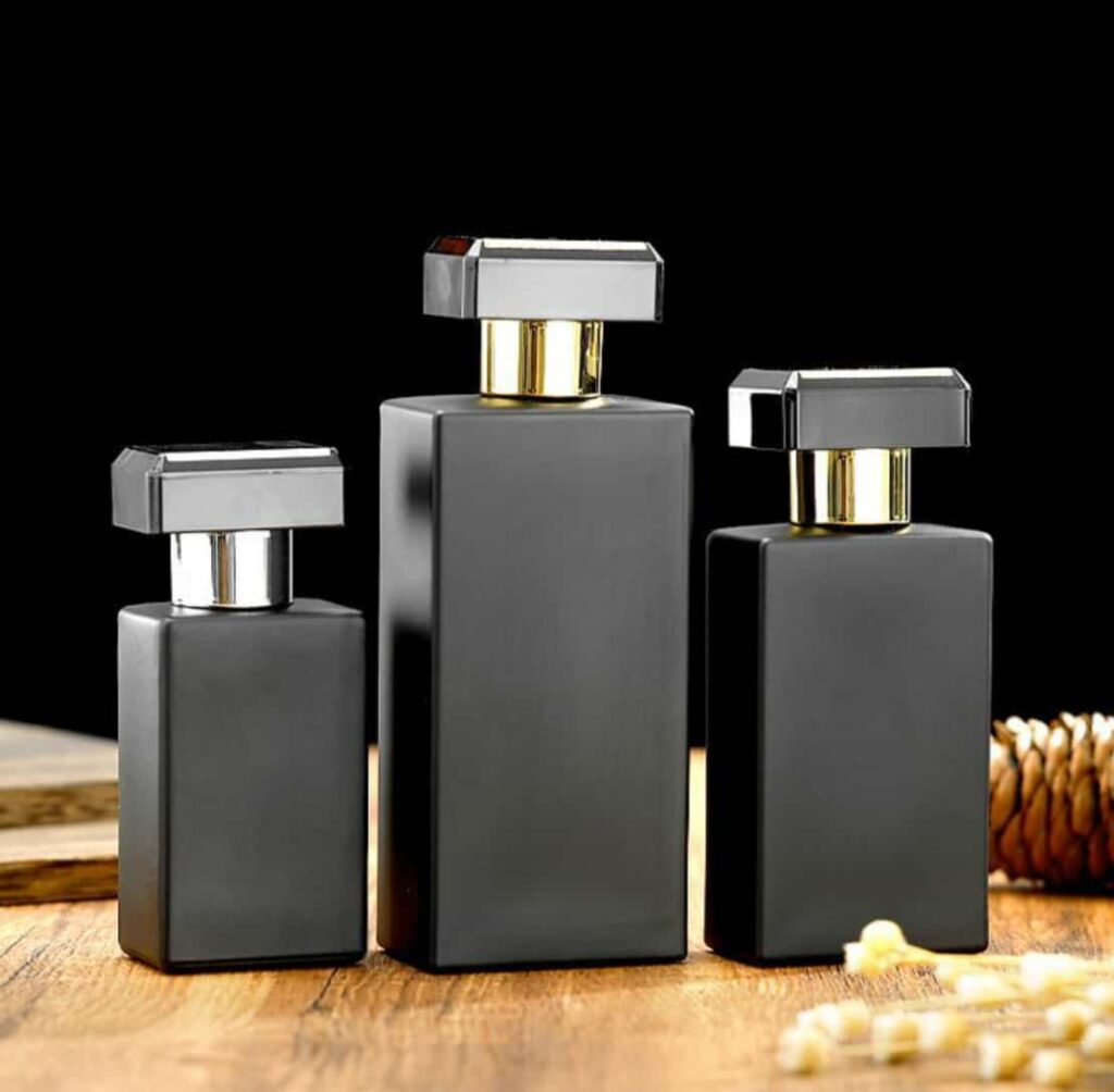 Black square perfume bottles with black cap 30ml 50ml 100ml