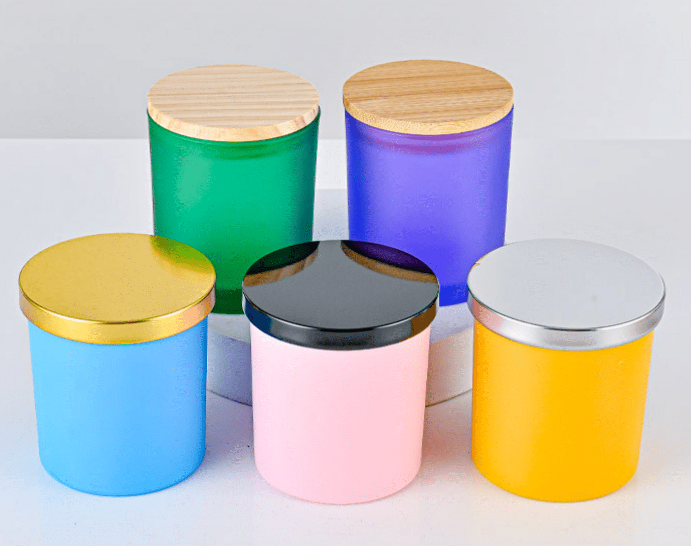 Different lids for glass candle jars