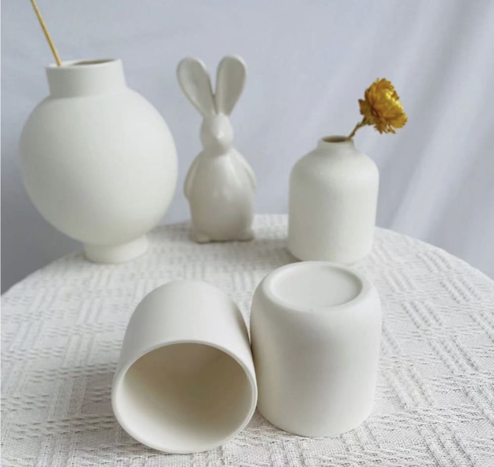 Round bottom creamic candle jars